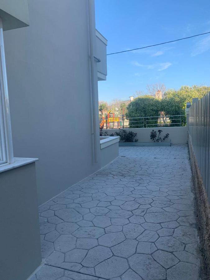 Kos Suite Home Platanion Bagian luar foto